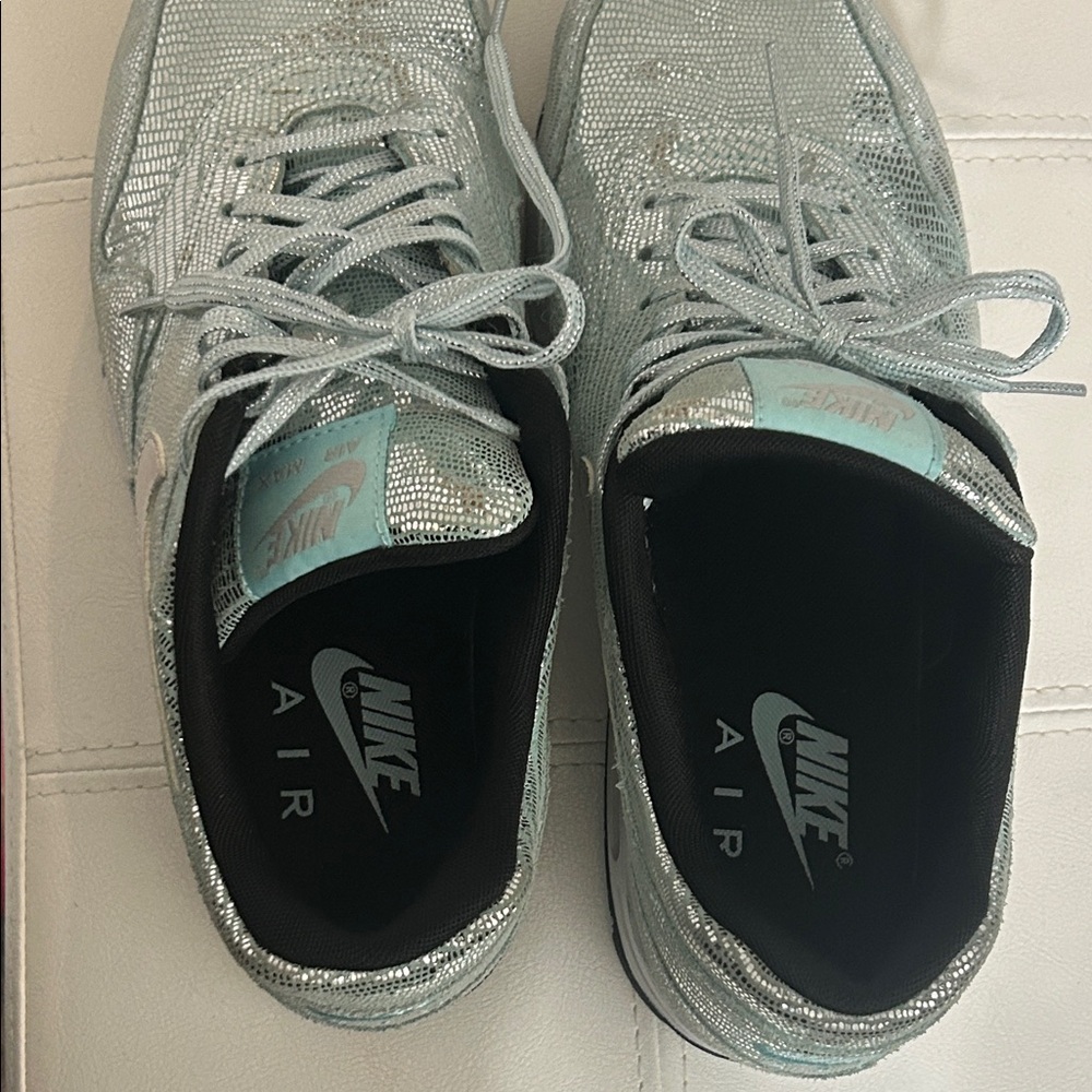 Nike Air Max 1 QS Metallic Silver & Glacier Ice Disco Sneakers Women’s 8 - Picture 11 of 12